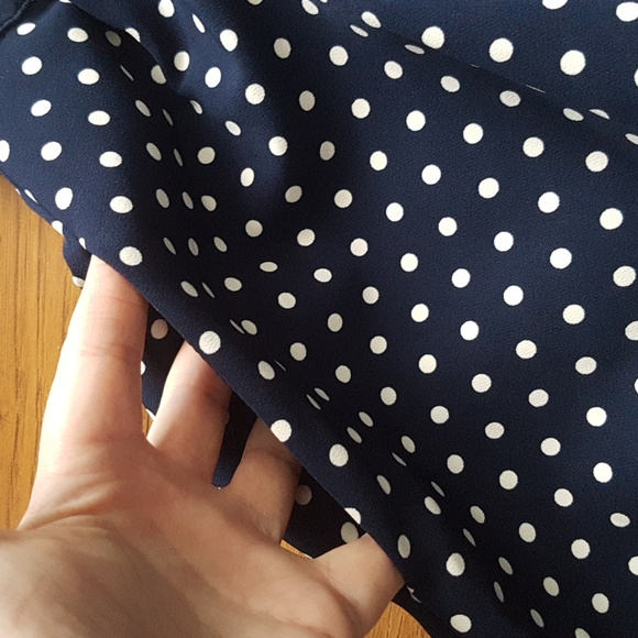 ModCloth Navy White Polka Dot Skirt With Faux Buttons/Belt and Pockets Size M - Picture 3 of 16